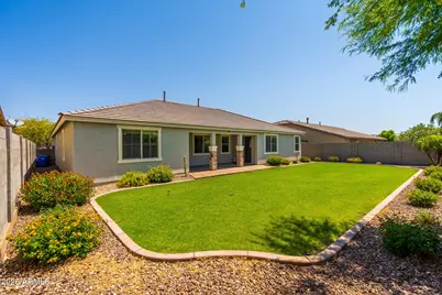 18445 W Saguaro Lane, Surprise, AZ 85388 - Photo 39