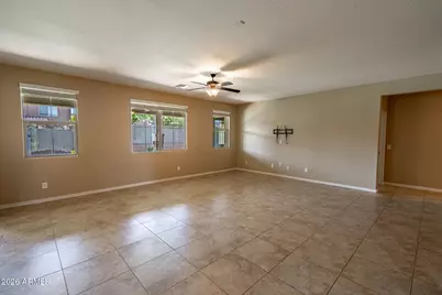 18445 W Saguaro Lane, Surprise, AZ 85388 - Photo 7