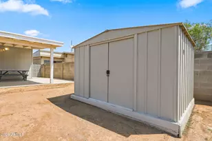 7015 W Wolf St, Phoenix, AZ 85033 - Photo 25