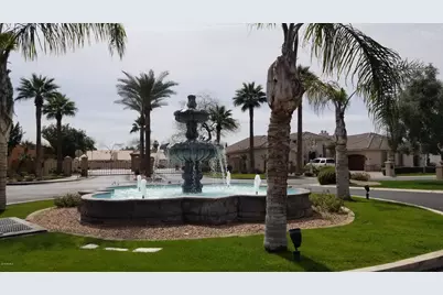 964 W Fairway Drive N, Chandler, AZ 85225 - Photo 9