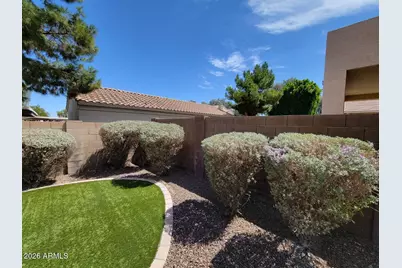 964 W Fairway Drive N, Chandler, AZ 85225 - Photo 3