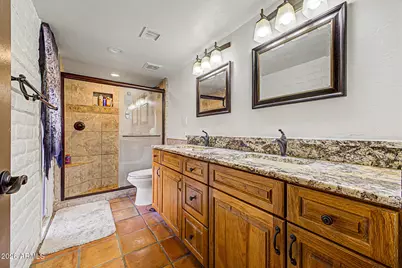 6510 E Dixileta Drive, Cave Creek, AZ 85331 - Photo 7