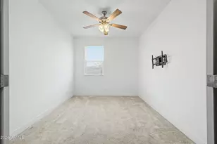 18222 W Via Montoya Dr, Surprise, AZ 85387 - Photo 19