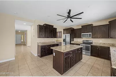 24772 W Wedgewood Avenue, Buckeye, AZ 85326 - Photo 11