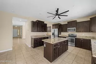24772 W Wedgewood Ave, Buckeye, AZ 85326 - Photo 11