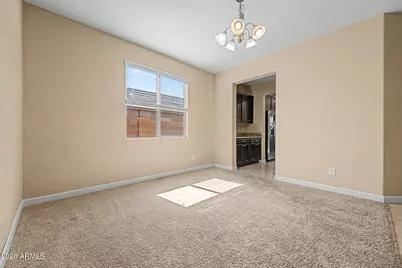 24772 W Wedgewood Avenue, Buckeye, AZ 85326 - Photo 5