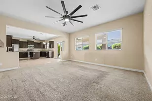 24772 W Wedgewood Ave, Buckeye, AZ 85326 - Photo 9