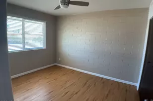 10846 W Oakmont Dr, Sun City, AZ 85351 - Photo 13