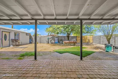 2502 N 47th Lane, Phoenix, AZ 85035 - Photo 19