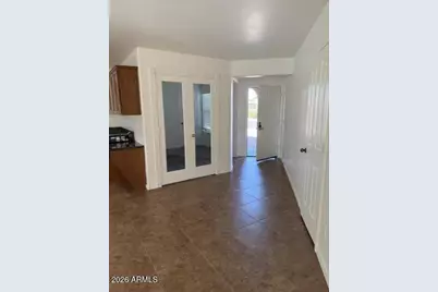 887 W Desert Hills Drive, San Tan Valley, AZ 85143 - Photo 7