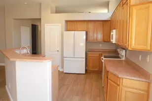 6003 W Sequoia Dr, Glendale, AZ 85308 - Photo 11