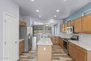 18849 N Summerbreeze Way, Surprise, AZ 85374 - Photo 19