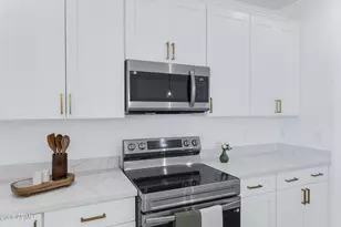 36575 W Indian School Rd, Tonopah, AZ 85354 - Photo 13