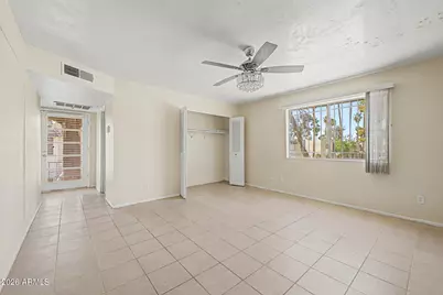 7126 N 19th Avenue #205, Phoenix, AZ 85021 - Photo 17