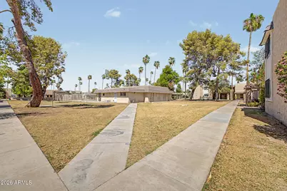 7126 N 19th Avenue #205, Phoenix, AZ 85021 - Photo 23
