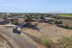 2421 S 221st Ave, Buckeye, AZ 85326 - Photo 37