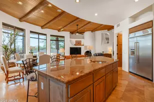 6050 N 52nd Pl, Paradise Valley, AZ 85253 - Photo 11
