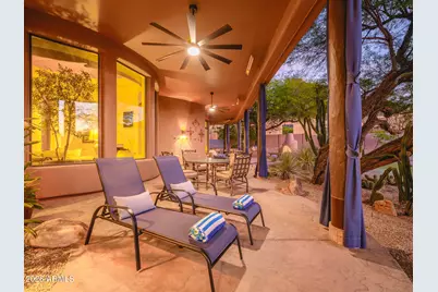 6050 N 52nd Place, Paradise Valley, AZ 85253 - Photo 5