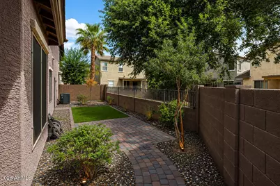 15881 N 74th Avenue, Peoria, AZ 85382 - Photo 21
