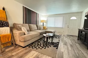 14024 N 38th St, Phoenix, AZ 85032 - Photo 5