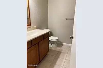 9911 N 95th Drive #B, Peoria, AZ 85345 - Photo 7