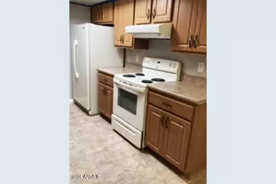 9911 N 95th Drive #B, Peoria, AZ 85345 - Photo 5