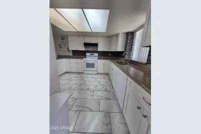 517 W Peralta Avenue, Mesa, AZ 85210 - Photo 7