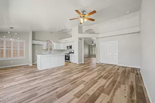 2434 E Cathedral Rock Dr, Phoenix, AZ 85048 - Photo 9