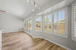 2434 E Cathedral Rock Dr, Phoenix, AZ 85048 - Photo 11