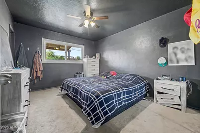 4250 W Keim Drive, Phoenix, AZ 85019 - Photo 15