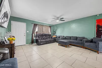 4250 W Keim Drive, Phoenix, AZ 85019 - Photo 9