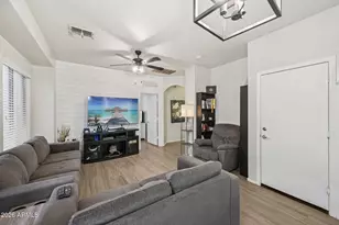 905 S Bristol, Mesa, AZ 85208 - Photo 3