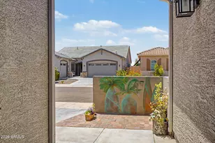18514 W Thistle Landing Dr, Goodyear, AZ 85338 - Photo 3