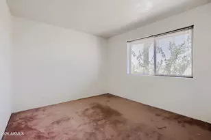 864 E Paradise Ln, Phoenix, AZ 85022 - Photo 19