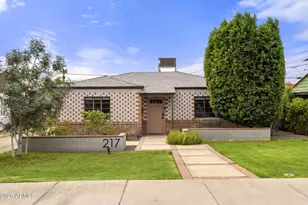 217 West Campbell Ave, Phoenix, AZ 85013 - Photo 1