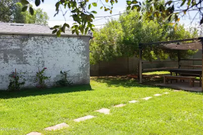 217 W Campbell Avenue, Phoenix, AZ 85013 - Photo 21