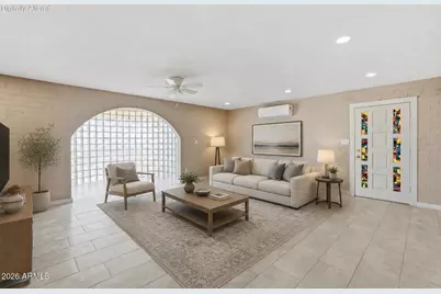 6532 W Medlock Drive, Glendale, AZ 85301 - Photo 5
