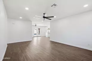 3518 E Angela Dr, Phoenix, AZ 85032 - Photo 13