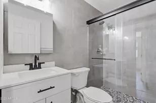 3518 E Angela Dr, Phoenix, AZ 85032 - Photo 15