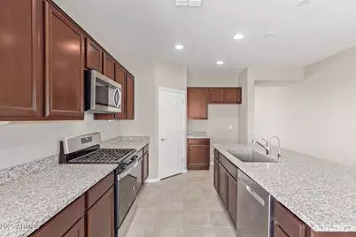 8804 W Marshall Avenue, Glendale, AZ 85305 - Photo 13