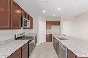 8804 W Marshall Ave, Glendale, AZ 85305 - Photo 13