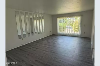 9910 W Kingswood Circle, Sun City, AZ 85351 - Photo 5