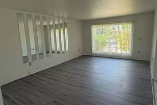 9910 W Kingswood Cir, Sun City, AZ 85351 - Photo 5