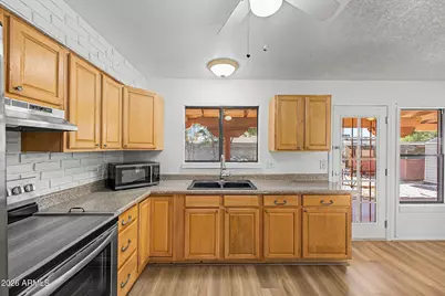 2547 E Butte Street, Mesa, AZ 85213 - Photo 9