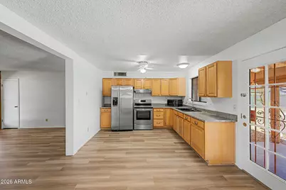 2547 E Butte Street, Mesa, AZ 85213 - Photo 7