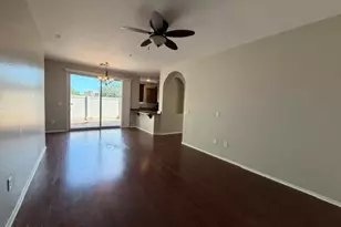 825 S Henry Ln, Gilbert, AZ 85296 - Photo 17