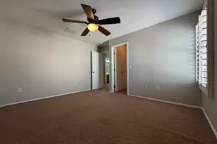 825 S Henry Ln, Gilbert, AZ 85296 - Photo 29