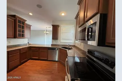 825 S Henry Lane, Gilbert, AZ 85296 - Photo 11