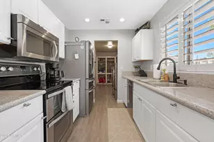 24810 S Foxglenn Dr, Sun Lakes, AZ 85248 - Photo 11