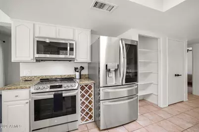 3915 E Larkspur Drive, Phoenix, AZ 85032 - Photo 13